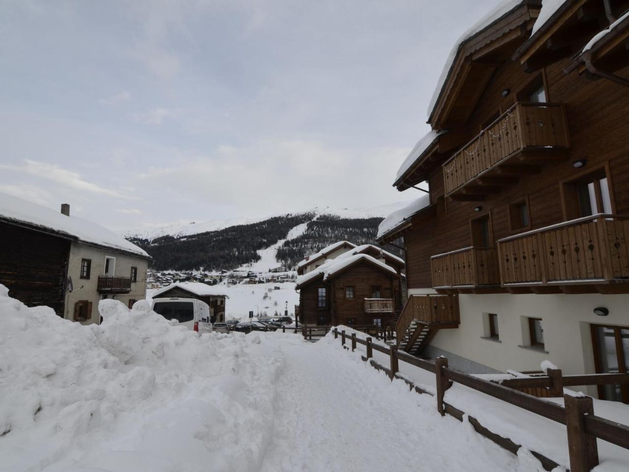 Belvilla By Oyo Baita Amalia Livigno Kültér fotó